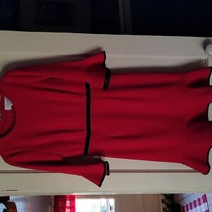 Vibrant red size 6 Donna Morgan dress